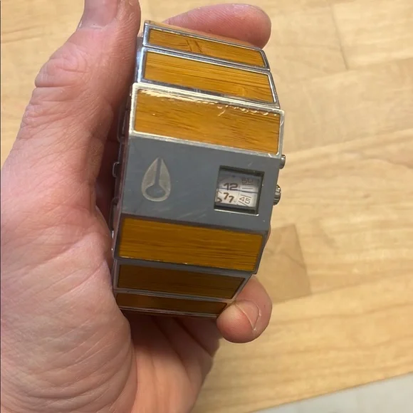 Nixon Teak Rotolog original watch - Picture 4 of 6